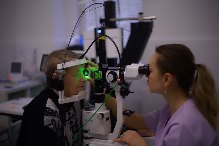 Eye Clinic in Dubai: Enhancing Vision with Laser Eye Surgery
